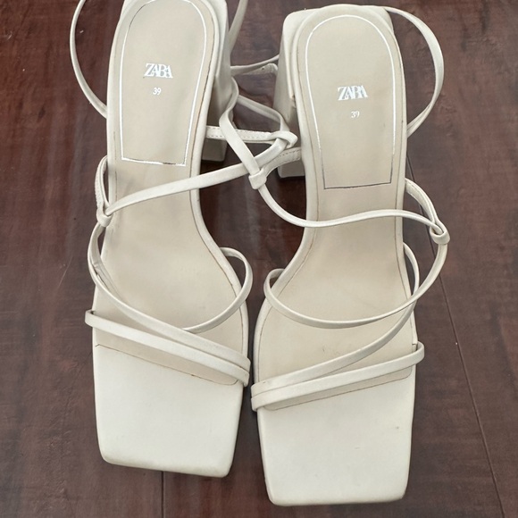 Zara Women's Square Toe Cream Nude Block Strappy Sandal Heels - Picture 1 of 9